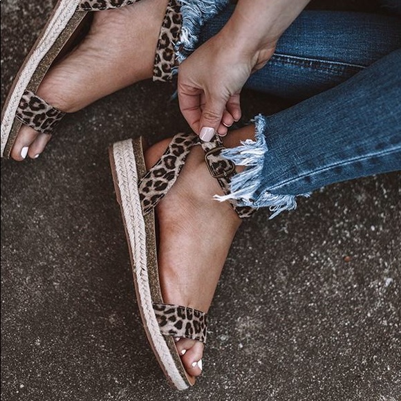 ‘The Maya Sandal’ In Leopard Print - Picture 2 of 5